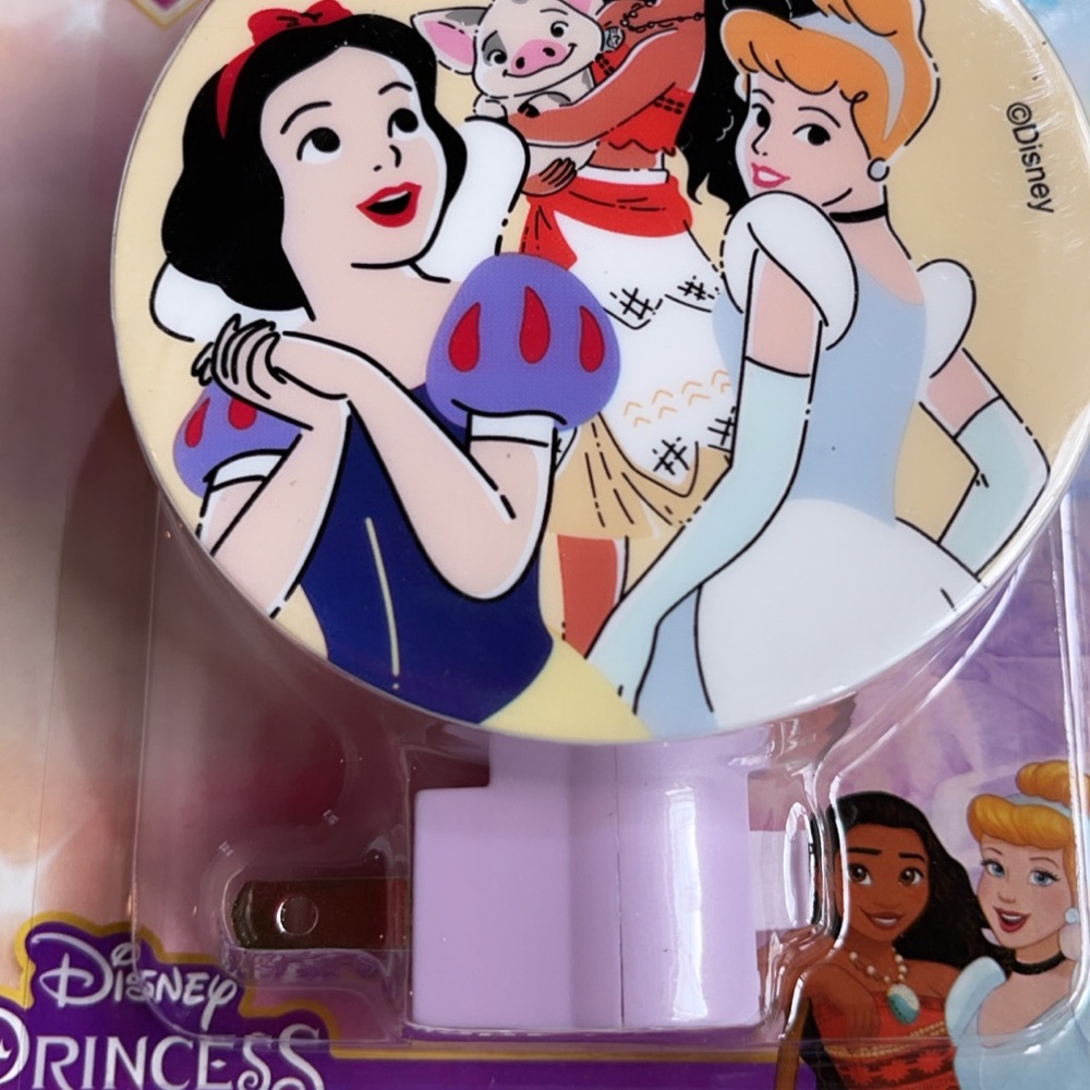 DISNEY PRINCESS LED NIGHT LIGHT - Picture 4 of 6